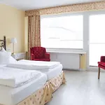 Hotel Duenenburg